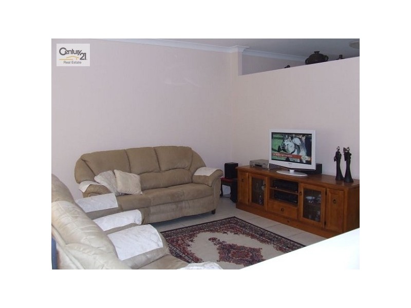 8 Bellingham Crescent, Kirwan QLD 4817