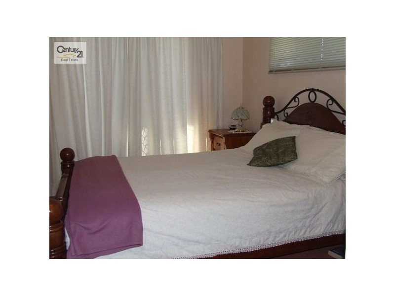 8 Bellingham Crescent, Kirwan QLD 4817