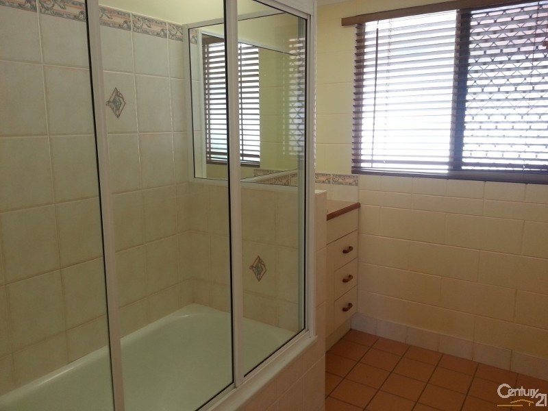 Mount Louisa QLD 4814