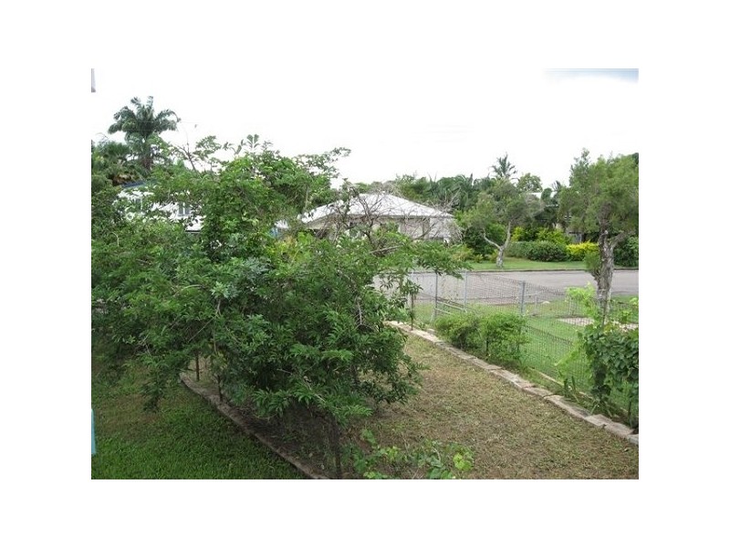 25 Kent Street, Gulliver QLD 4812