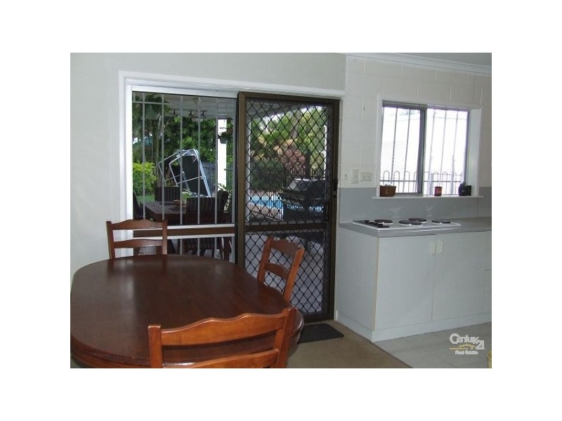 6 Willow Court, Kirwan QLD 4817