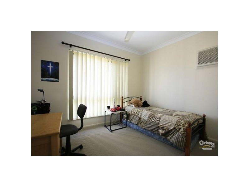 12 Mowbray Court, Mount Low QLD 4818