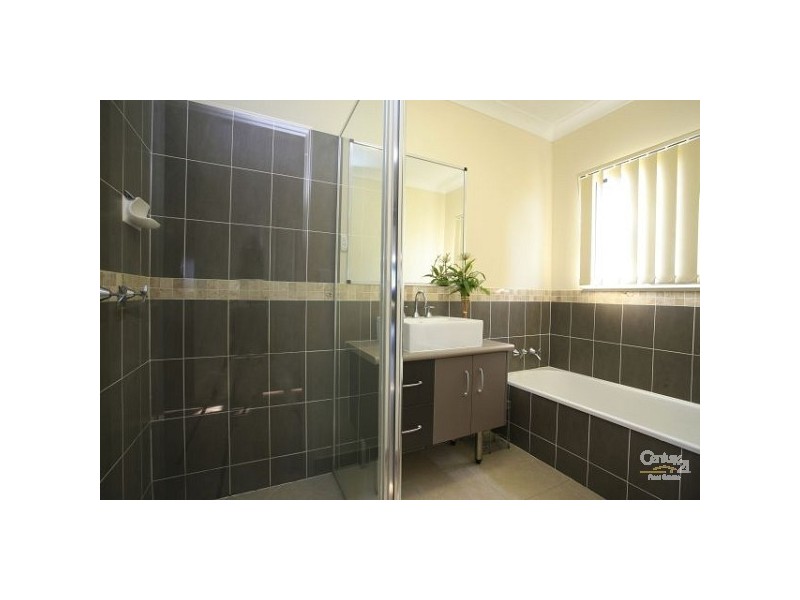 12 Mowbray Court, Mount Low QLD 4818