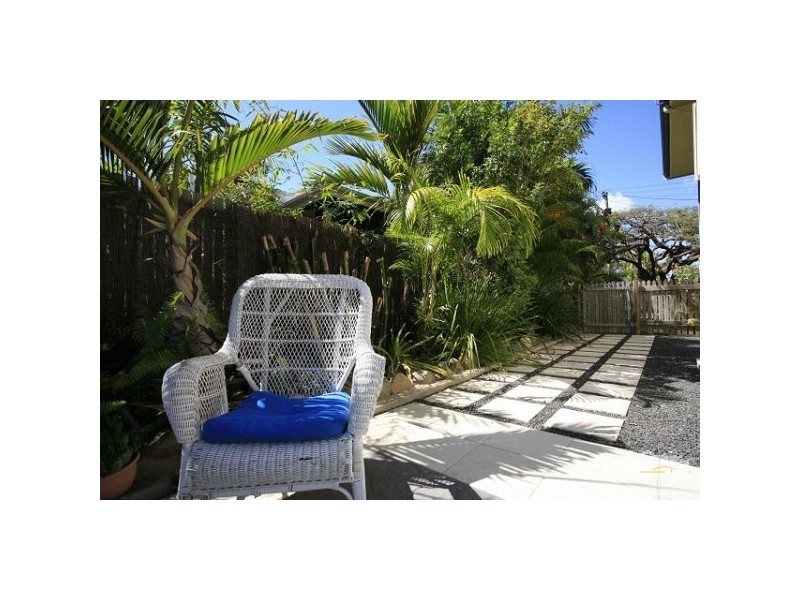 8 Third Street, Railway Estate QLD 4810