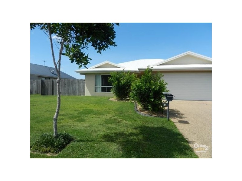 Bushland Beach QLD 4818