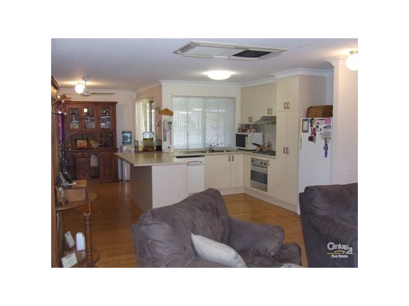 18 Gilmour Crescent, Kirwan QLD 4817