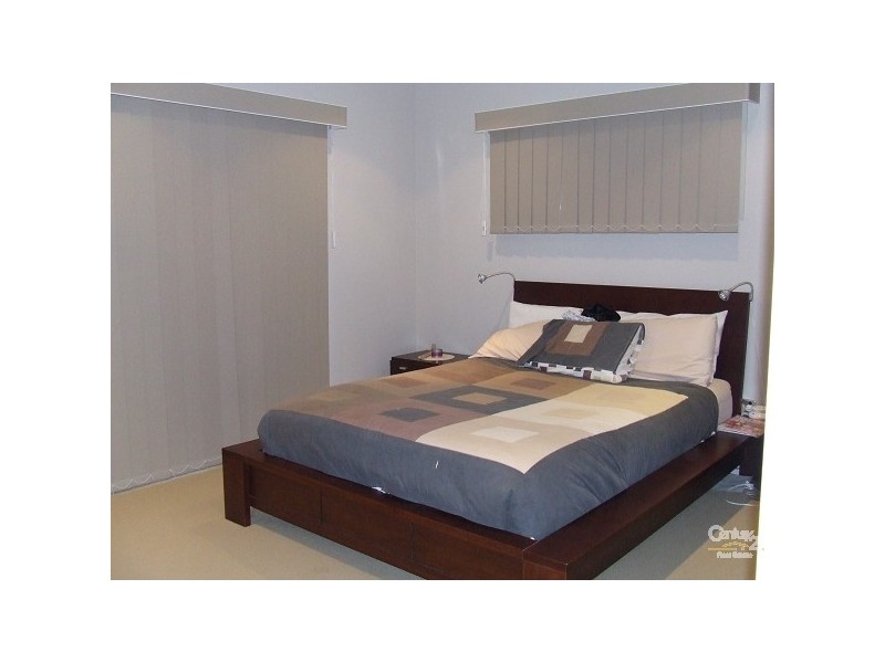 Bushland Beach QLD 4818