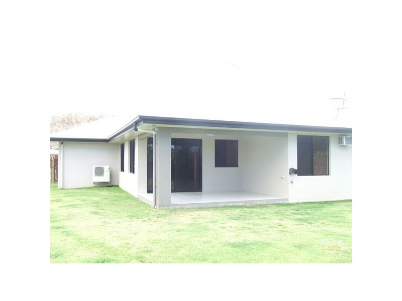 5 Santiago Court, Mount Louisa QLD 4814