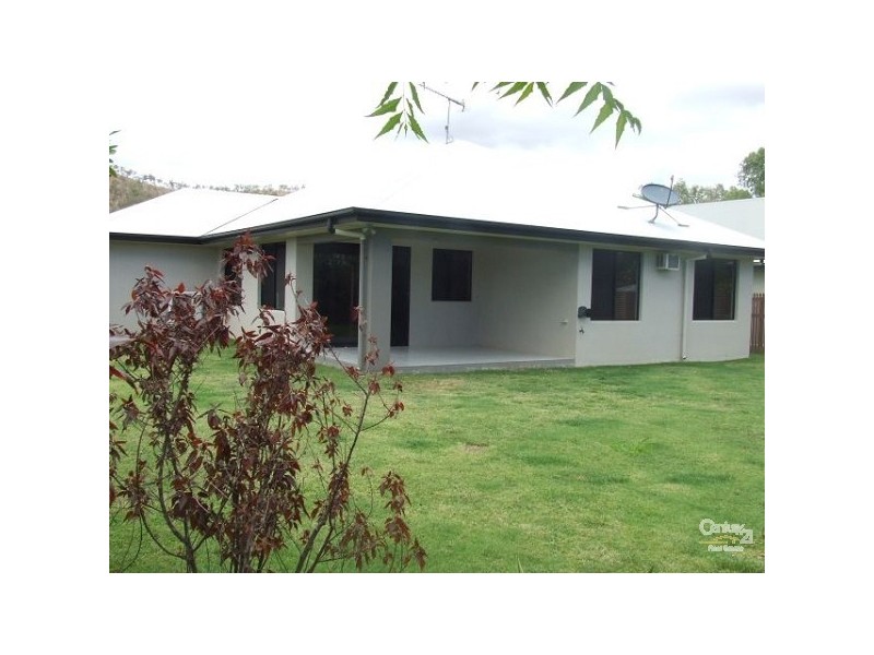 5 Santiago Court, Mount Louisa QLD 4814