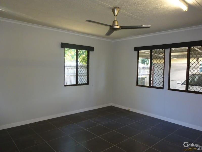 34 Illuta Street, Rasmussen QLD 4815