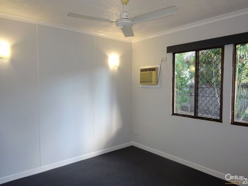 34 Illuta Street, Rasmussen QLD 4815