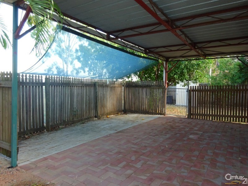 34 Illuta Street, Rasmussen QLD 4815