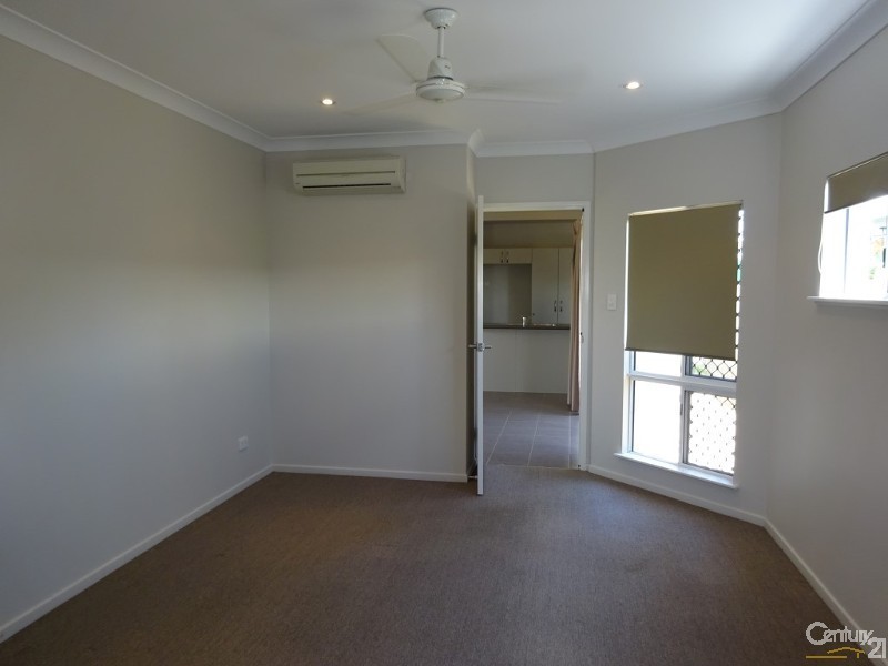 20 Daintree Drive, Bushland Beach QLD 4818