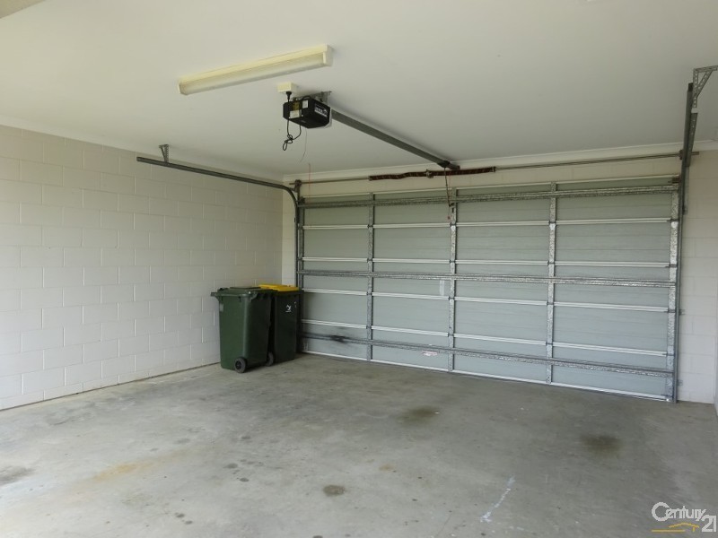 20 Daintree Drive, Bushland Beach QLD 4818