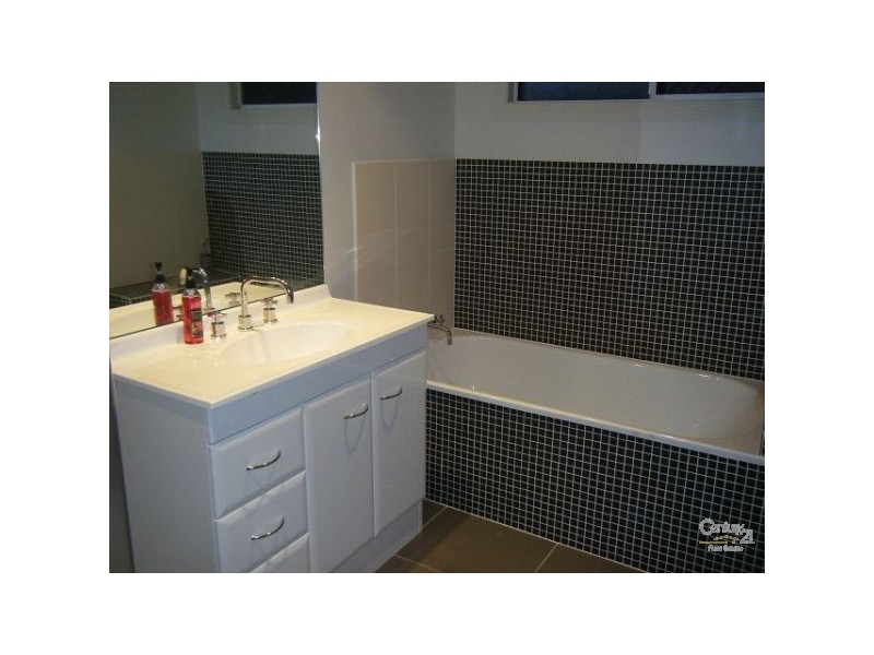 23 Barra Court, Mount Louisa QLD 4814