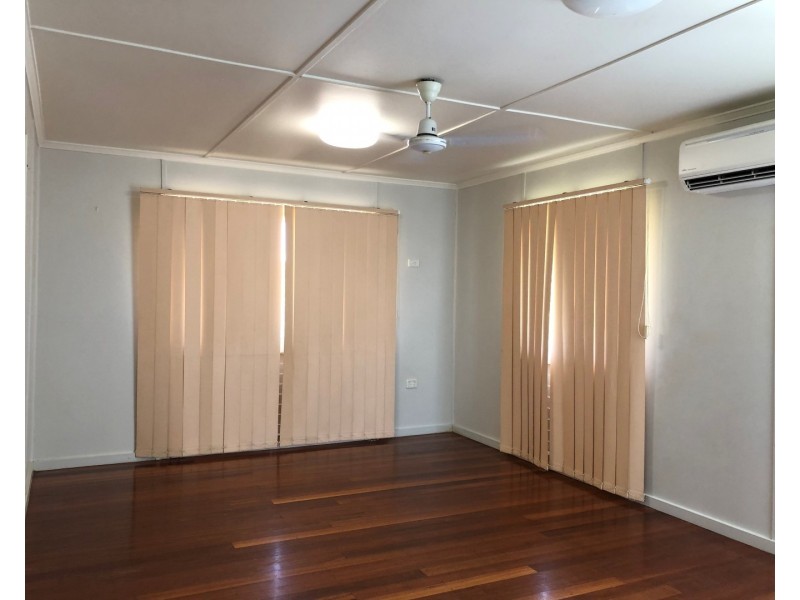 9 Chambers Street, Aitkenvale QLD 4814