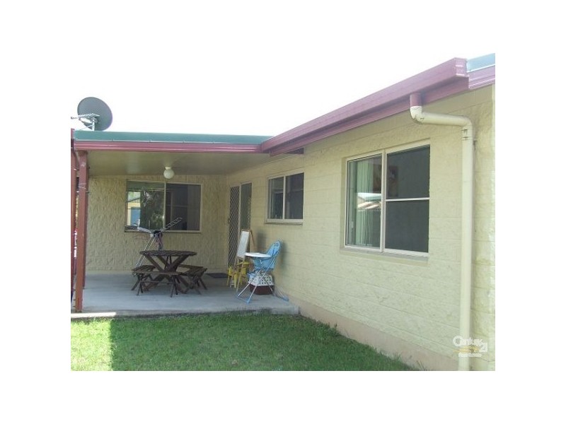 8 Gilmour Crescent, Kirwan QLD 4817