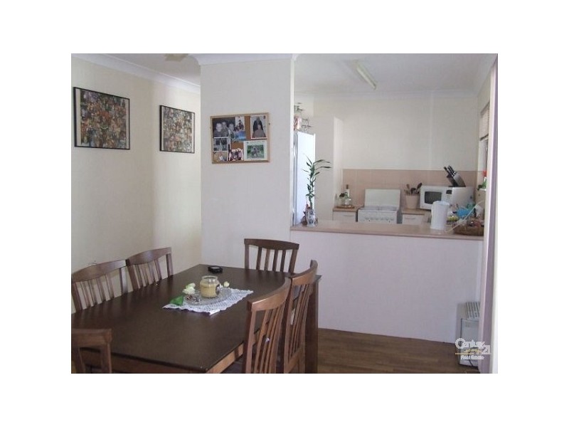 8 Gilmour Crescent, Kirwan QLD 4817