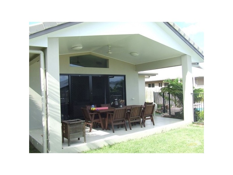 13 Sarina Court, Mount Louisa QLD 4814