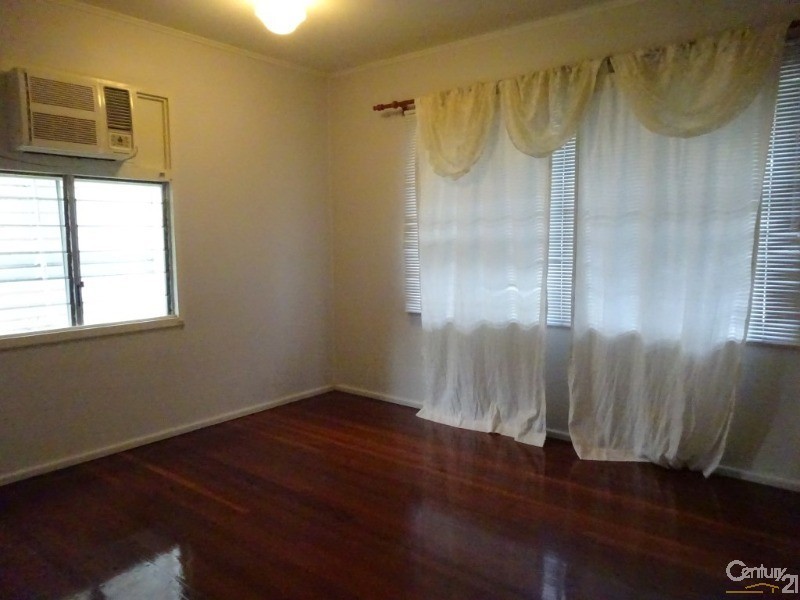 85 Albany Road, Pimlico QLD 4812