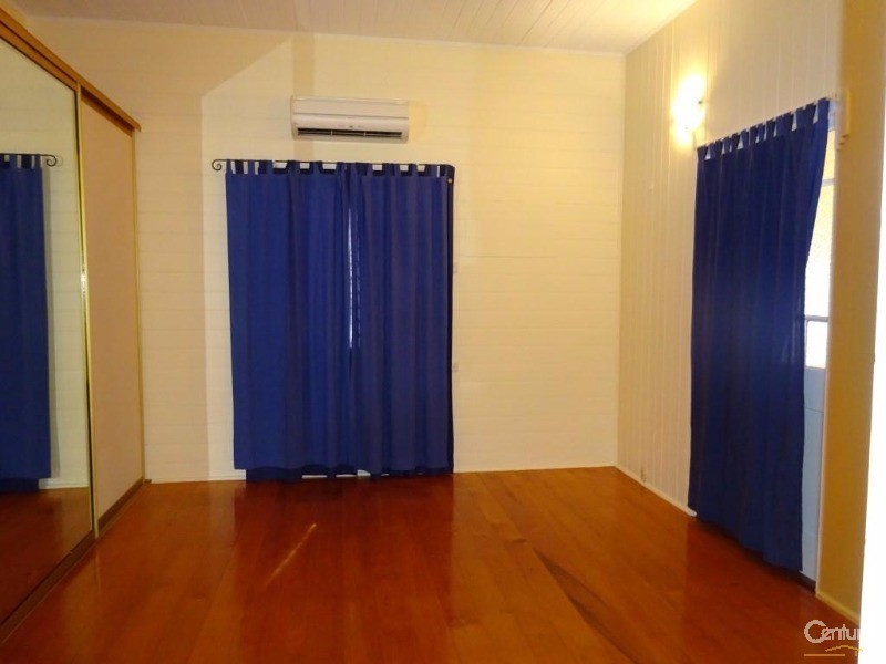 1/30 McLachlan Street, Currajong QLD 4812