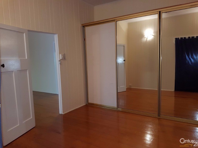 1/30 McLachlan Street, Currajong QLD 4812