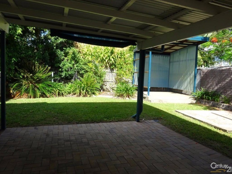 1/30 McLachlan Street, Currajong QLD 4812