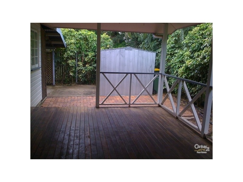 West End QLD 4810