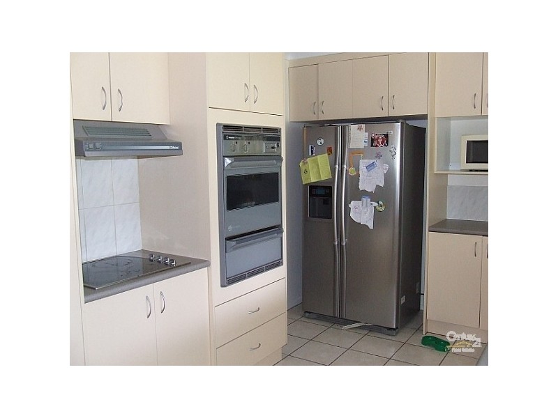 37 Mount Low Parkway, Mount Low QLD 4818