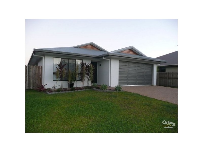 Bushland Beach QLD 4818