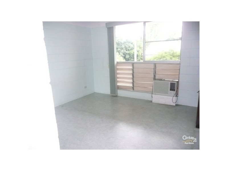 2/18 Armstrong Street, Hermit Park QLD 4812