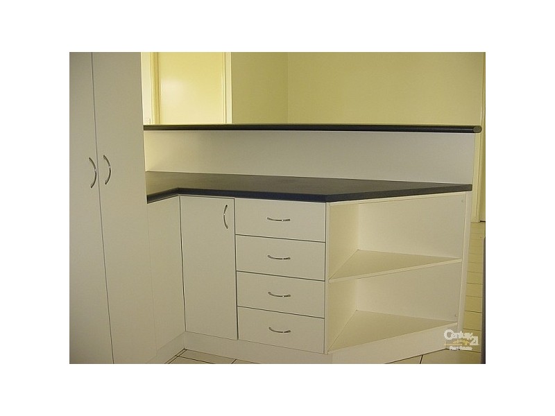 13 Crestbrook Drive, Mount Louisa QLD 4814