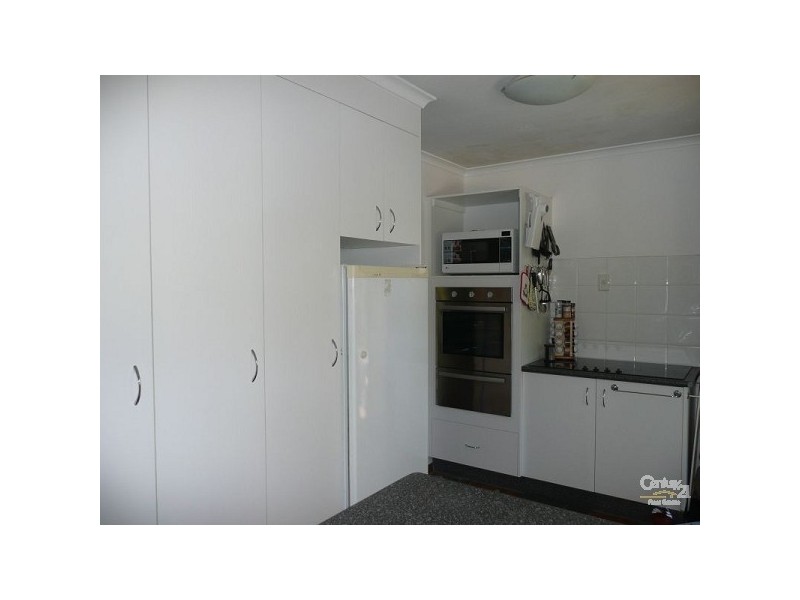 74 Banfield Drive, Mount Louisa QLD 4814