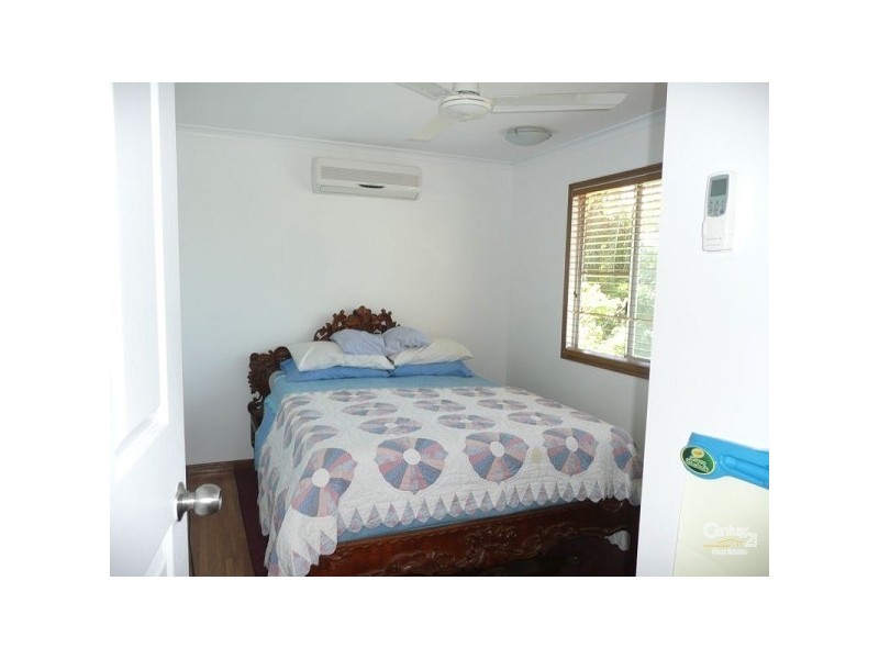 74 Banfield Drive, Mount Louisa QLD 4814