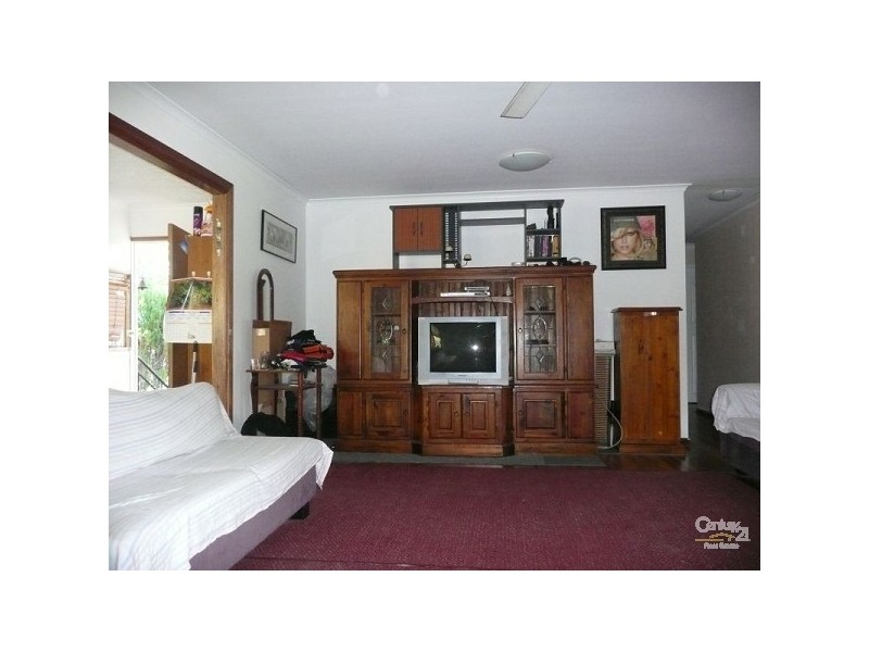 74 Banfield Drive, Mount Louisa QLD 4814