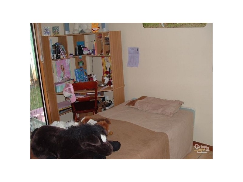 4 Hickory Court, Bushland Beach QLD 4818