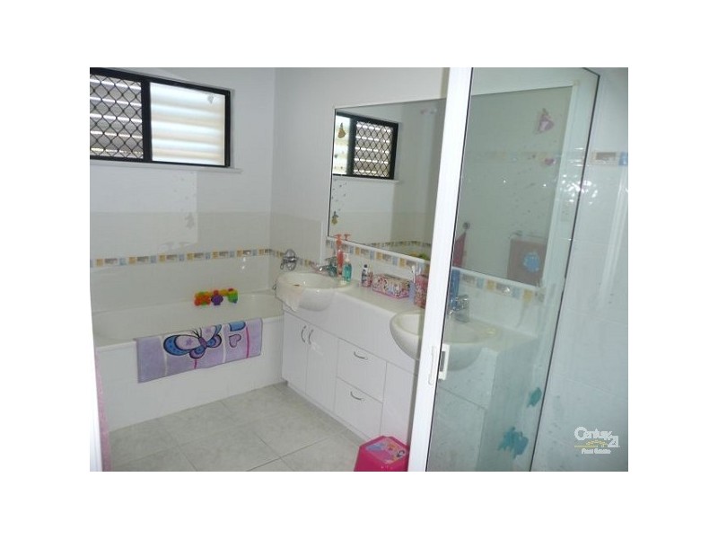 16 Bel Air Avenue, Kirwan QLD 4817