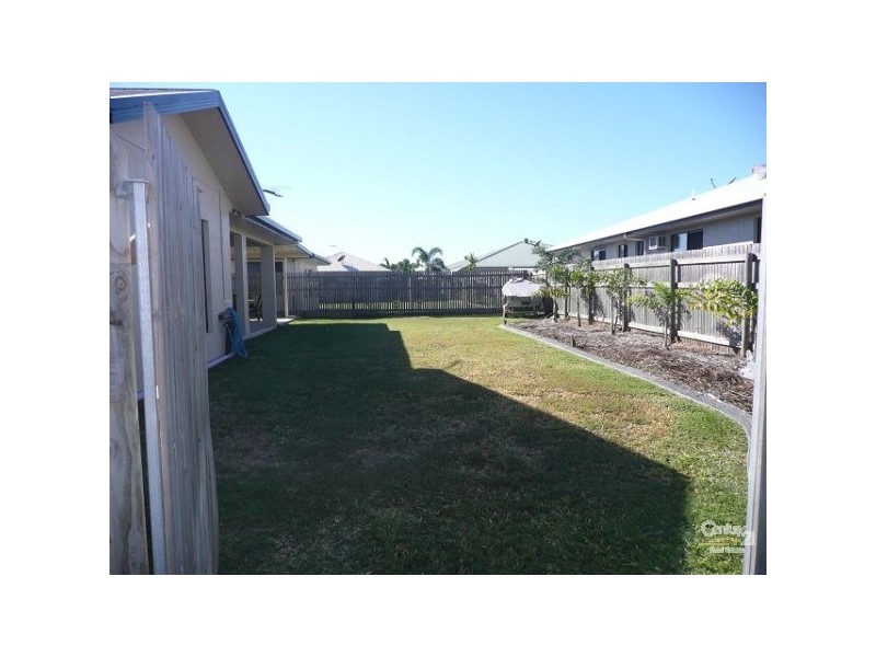 16 Bel Air Avenue, Kirwan QLD 4817