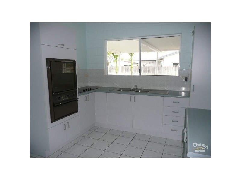 66 Glenrock Drive, Rasmussen QLD 4815