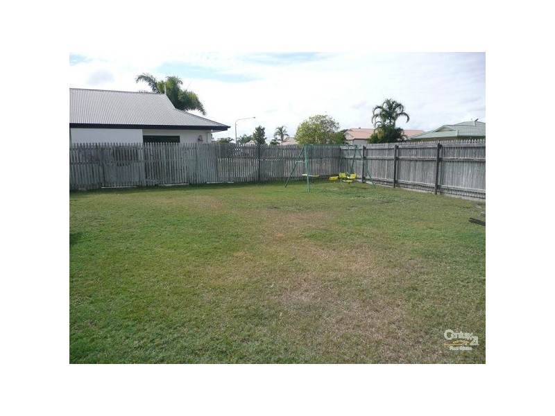 2 Woodbine Drive, Annandale QLD 4814