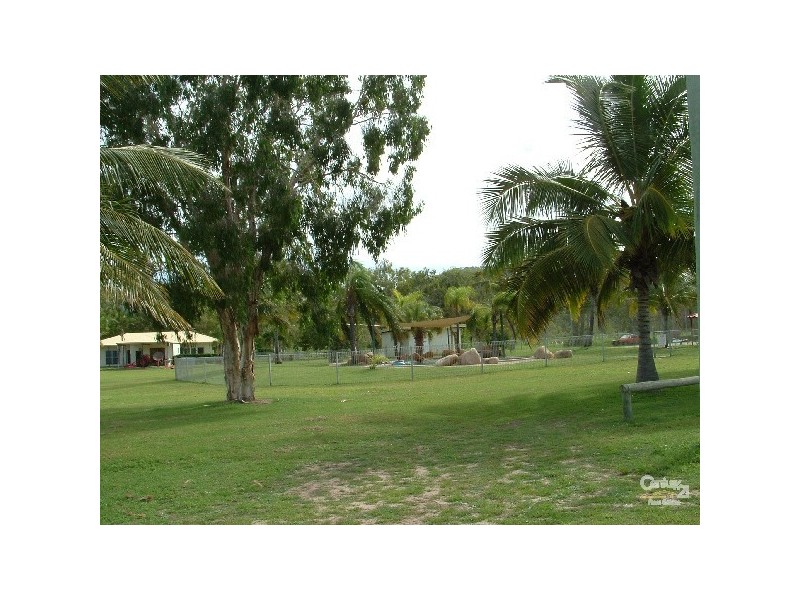 10 Lyons Crescent CLEVELAND PALMS, Nome QLD 4816