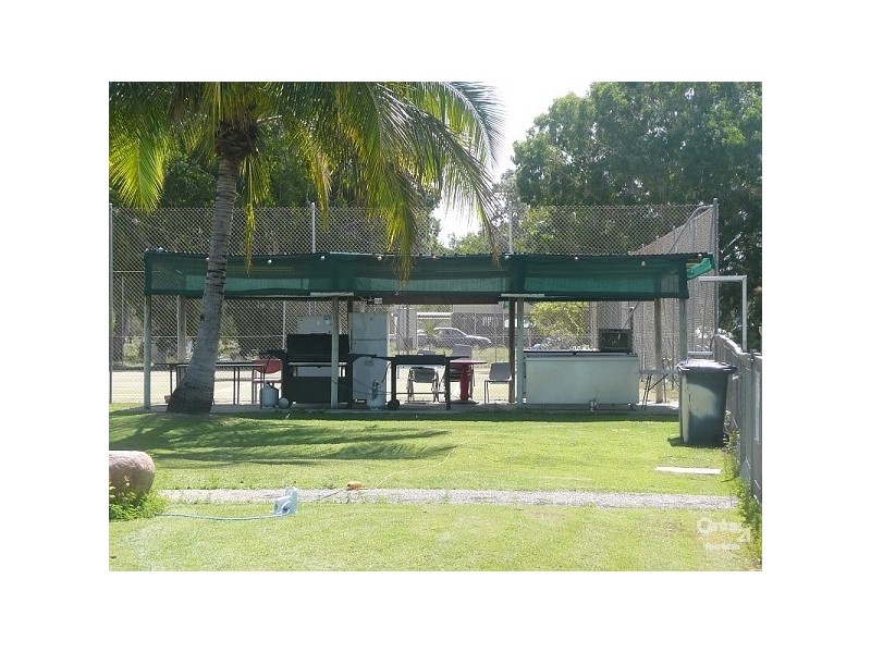 10 Lyons Crescent CLEVELAND PALMS, Nome QLD 4816