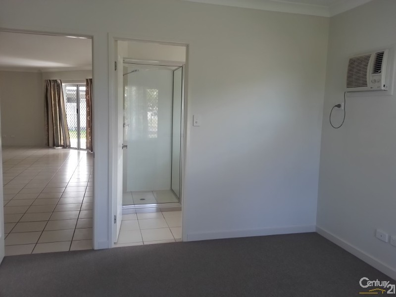 Bohle Plains QLD 4817