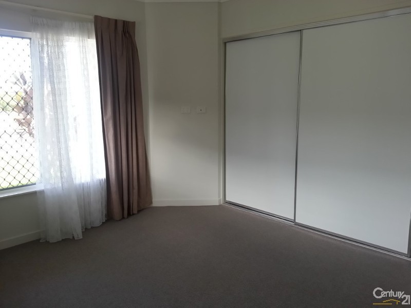 Bohle Plains QLD 4817