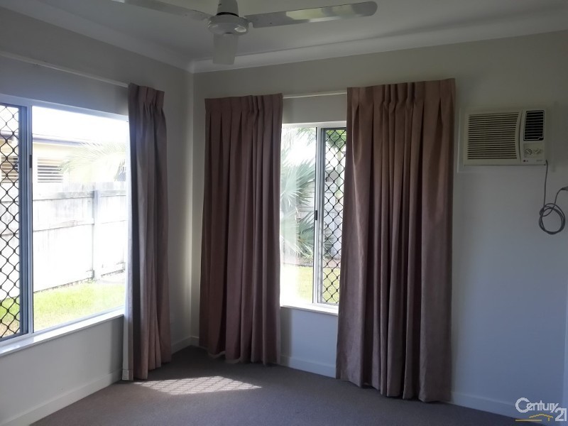 Bohle Plains QLD 4817