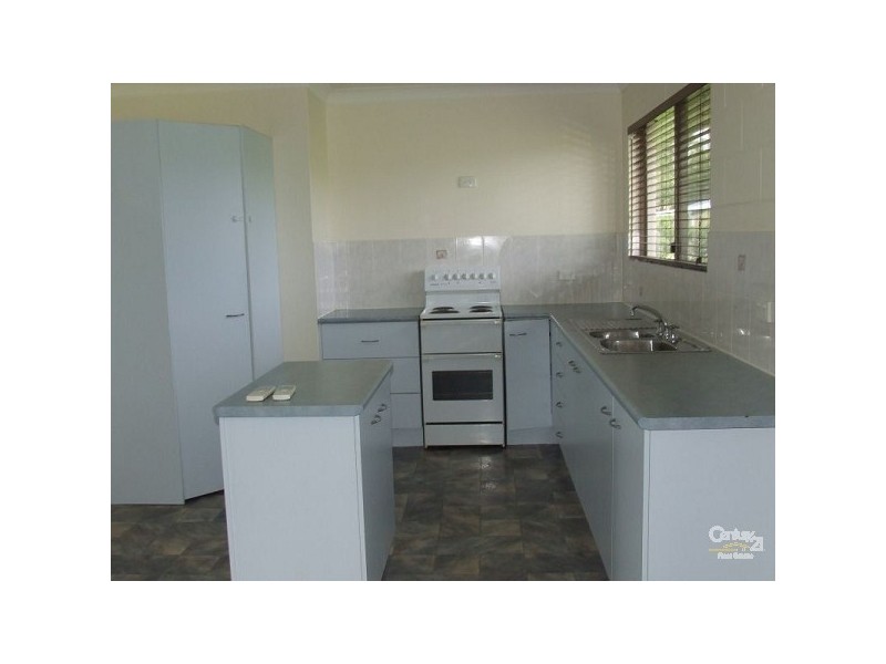 11 Blue Mountain Drive, Bluewater Park QLD 4818