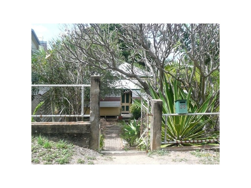 38 Hale Street, Townsville City QLD 4810