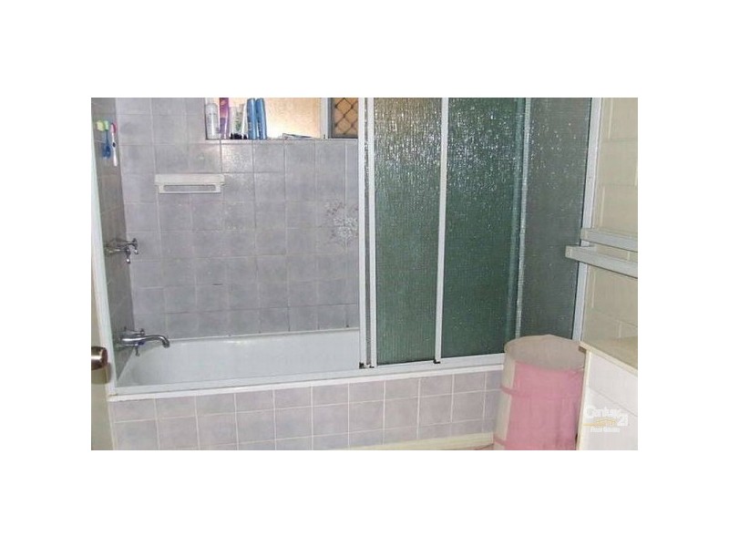 31 Leila Avenue, Rasmussen QLD 4815