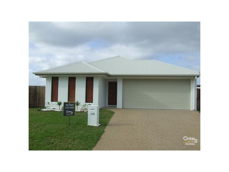 Bushland Beach QLD 4818