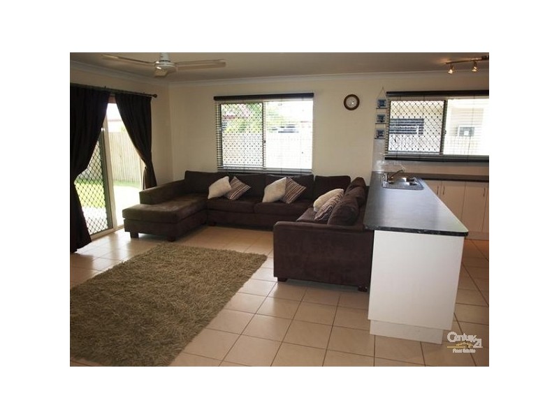 6 Kenwick Place, Kirwan QLD 4817